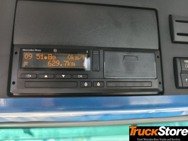 Mercedes-Benz Arocs 4148 B - Betonvedējs: foto 3 Mercedes-Benz Arocs 4148 B - Betonvedējs: foto 3