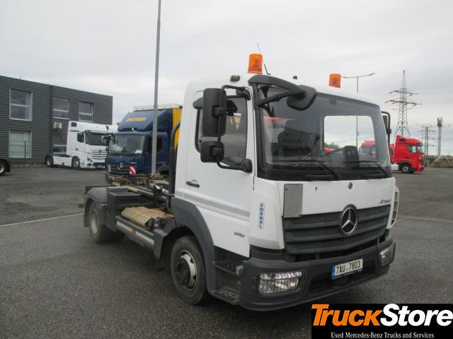 Mercedes-Benz Atego 916 - Pacēlājs ar āķi: foto 3 Mercedes-Benz Atego 916 - Pacēlājs ar āķi: foto 3