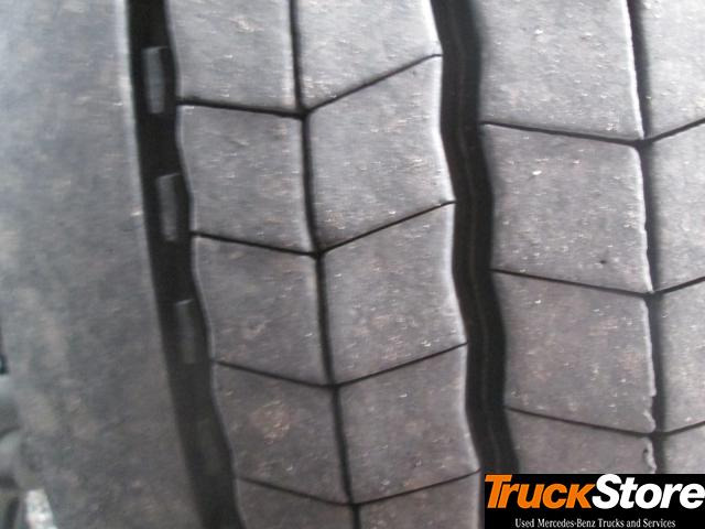 Vilcējs Mercedes-Benz Actros 1845 LS nRL: foto 6