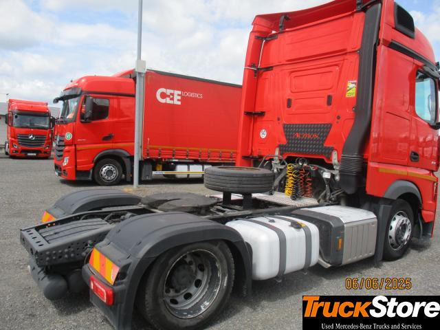 Mercedes-Benz Actros 1845 LS nRL - Vilcējs: foto 3 Mercedes-Benz Actros 1845 LS nRL - Vilcējs: foto 3