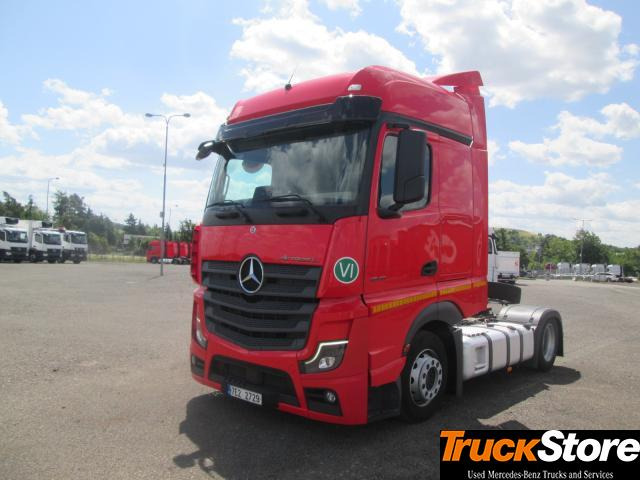 Mercedes-Benz Actros 1845 LS nRL - Vilcējs: foto 1 Mercedes-Benz Actros 1845 LS nRL - Vilcējs: foto 1