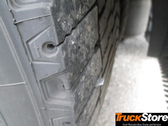 Mercedes-Benz Actros 1845 LS nRL - Vilcējs: foto 5 Mercedes-Benz Actros 1845 LS nRL - Vilcējs: foto 5