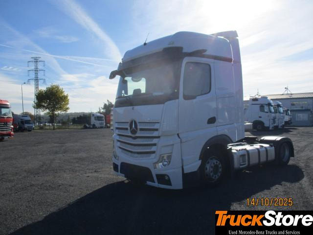 Mercedes-Benz Actros 1845 LS nRL - Vilcējs: foto 2 Mercedes-Benz Actros 1845 LS nRL - Vilcējs: foto 2