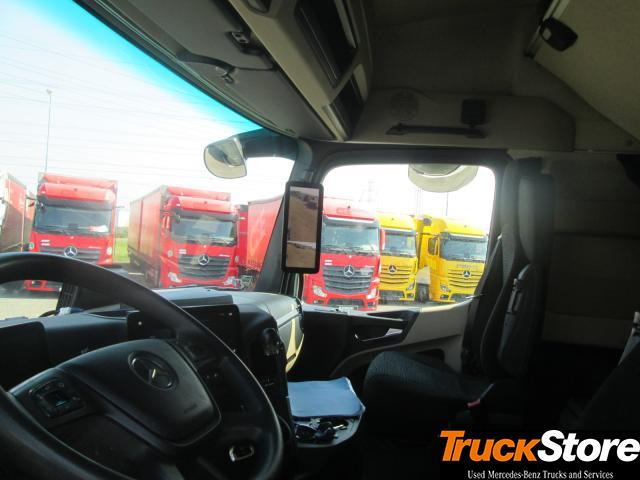 Vilcējs Mercedes-Benz Actros 1845 LS nRL: foto 7