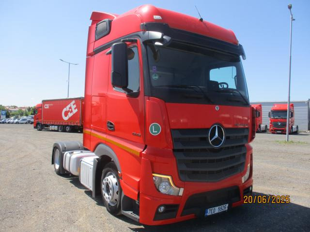 Mercedes-Benz Actros 1845 LS nRL - Vilcējs: foto 2 Mercedes-Benz Actros 1845 LS nRL - Vilcējs: foto 2