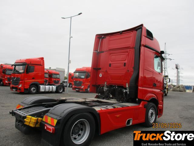 Mercedes-Benz Actros 1848 LS - Vilcējs: foto 3 Mercedes-Benz Actros 1848 LS - Vilcējs: foto 3