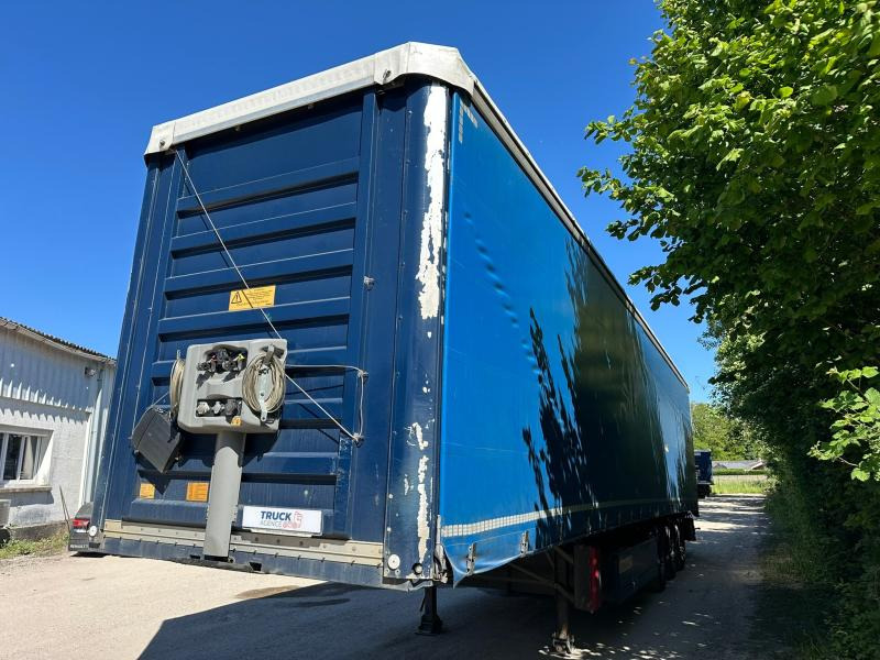 Fruehauf - Tenta puspiekabe: foto 4 Fruehauf - Tenta puspiekabe: foto 4