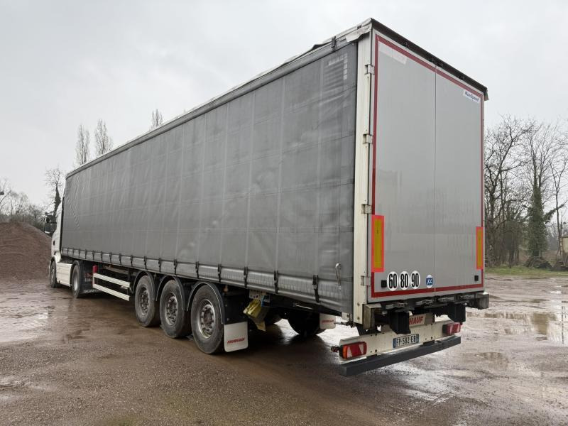 Fruehauf - Tenta puspiekabe: foto 1 Fruehauf - Tenta puspiekabe: foto 1