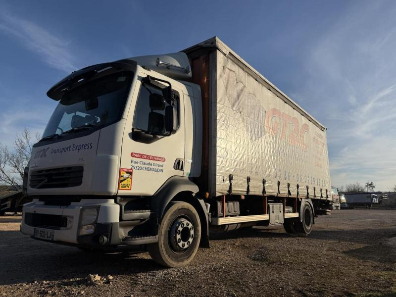 Volvo FL - Kravas automašīna ar tentu: foto 2 Volvo FL - Kravas automašīna ar tentu: foto 2