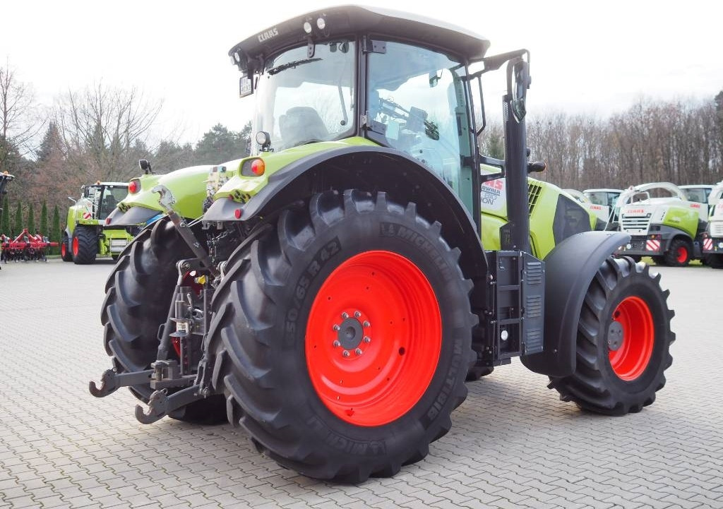 Claas Axion 810 CIS, GPS - RTK - Traktors: foto 3 Claas Axion 810 CIS, GPS - RTK - Traktors: foto 3