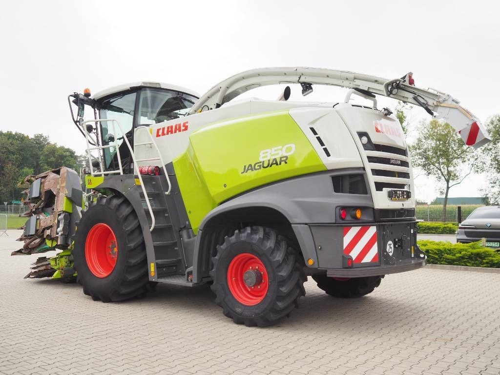 Claas Jaguar 850 4WD + Orbis 600 SD - Lopbarības kombains: foto 2 Claas Jaguar 850 4WD + Orbis 600 SD - Lopbarības kombains: foto 2