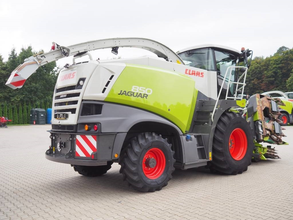 Claas Jaguar 850 4WD + Orbis 600 SD - Lopbarības kombains: foto 3 Claas Jaguar 850 4WD + Orbis 600 SD - Lopbarības kombains: foto 3