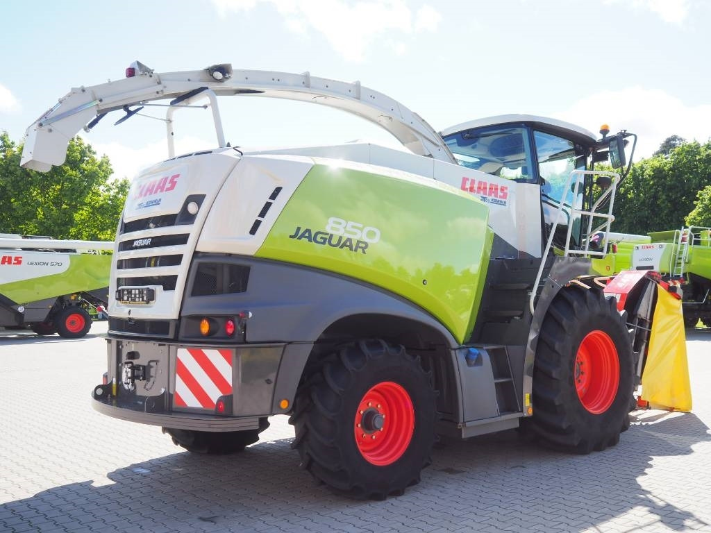 Claas Jaguar 850 + Kemper 445 - Lopbarības kombains: foto 3 Claas Jaguar 850 + Kemper 445 - Lopbarības kombains: foto 3
