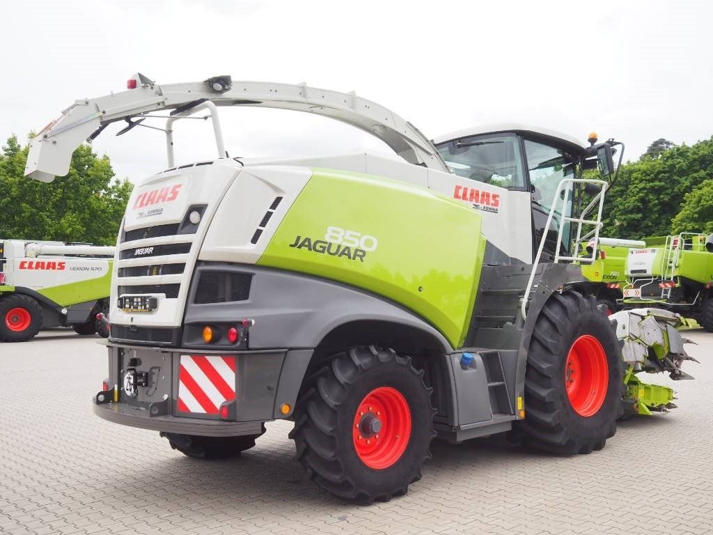 Claas Jaguar 850 + Orbis 450 - Lopbarības kombains: foto 3 Claas Jaguar 850 + Orbis 450 - Lopbarības kombains: foto 3