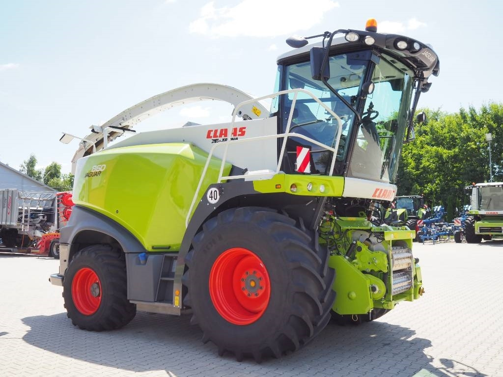 Claas Jaguar 860 4WD - Lopbarības kombains: foto 4 Claas Jaguar 860 4WD - Lopbarības kombains: foto 4