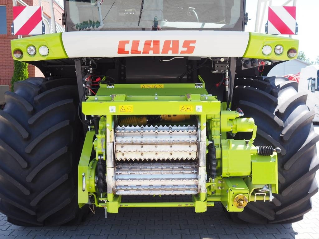 Claas Jaguar 860 4WD - Lopbarības kombains: foto 5 Claas Jaguar 860 4WD - Lopbarības kombains: foto 5