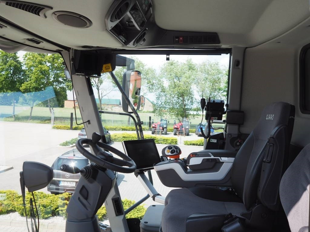 Claas Lexion 7500 + V930 - Labības kombains: foto 5 Claas Lexion 7500 + V930 - Labības kombains: foto 5