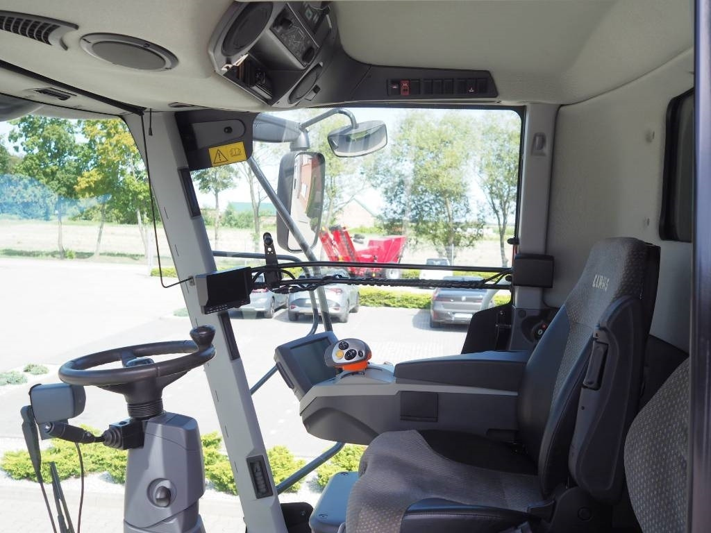 Claas Lexion 750TT + V900 - Labības kombains: foto 5 Claas Lexion 750TT + V900 - Labības kombains: foto 5