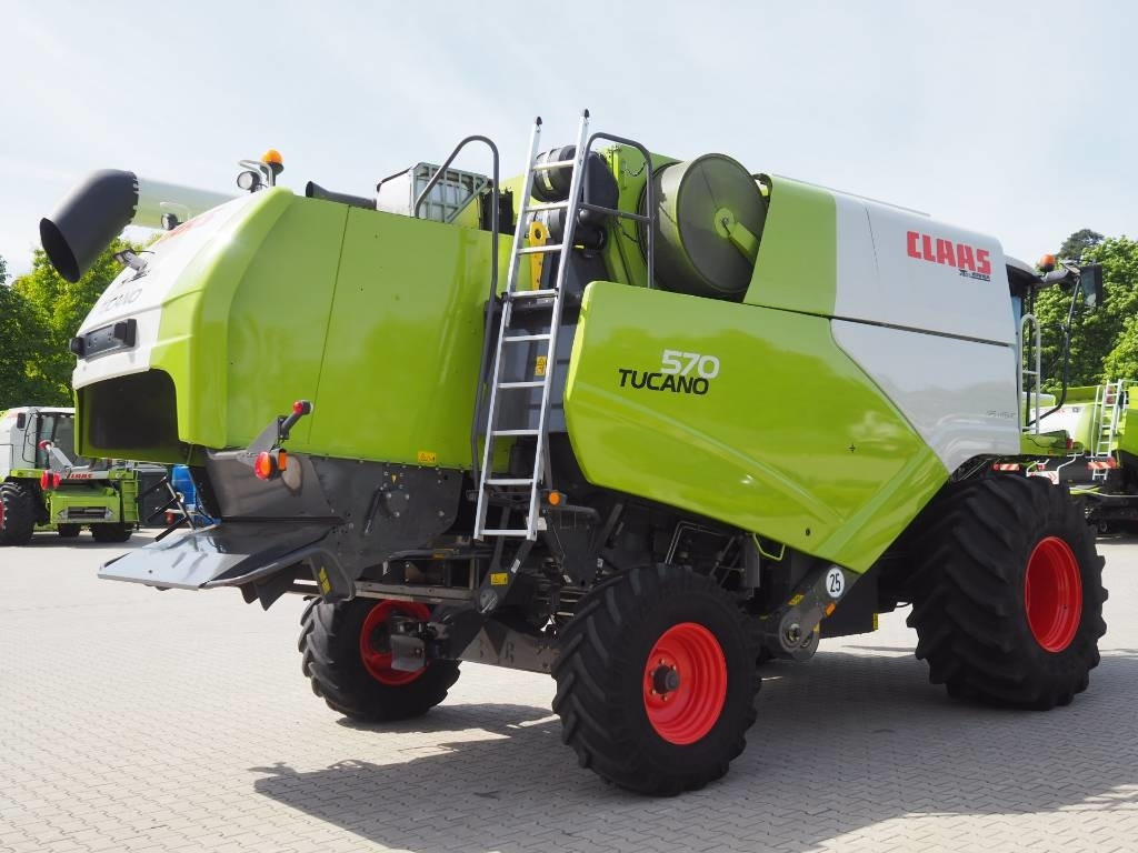 Claas Tucano 570 + V770 - Labības kombains: foto 3 Claas Tucano 570 + V770 - Labības kombains: foto 3