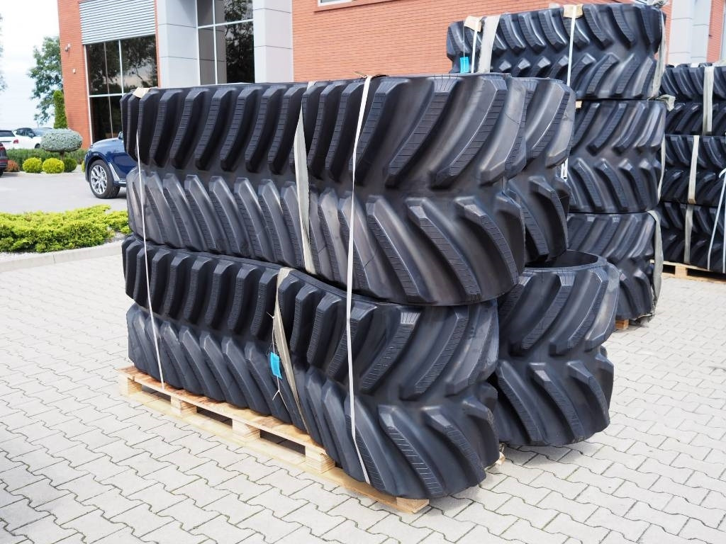 Jaunā Kāpurķēdes - Lauksaimniecības tehnika John Deere 8RX / Rubber belt / track / front / 18" / 457mm: foto 6