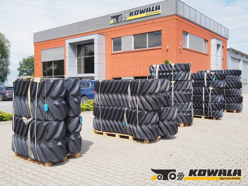 John Deere Combine S690 / Rubber belt / track / 25" / 635mm - Kāpurķēdes - Lauksaimniecības tehnika: foto 1 John Deere Combine S690 / Rubber belt / track / 25" / 635mm - Kāpurķēdes - Lauksaimniecības tehnika: foto 1