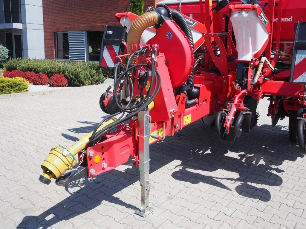 Kverneland Optima TFprofi e-drive II - Precīzās izsējas sējmašīna: foto 5 Kverneland Optima TFprofi e-drive II - Precīzās izsējas sējmašīna: foto 5