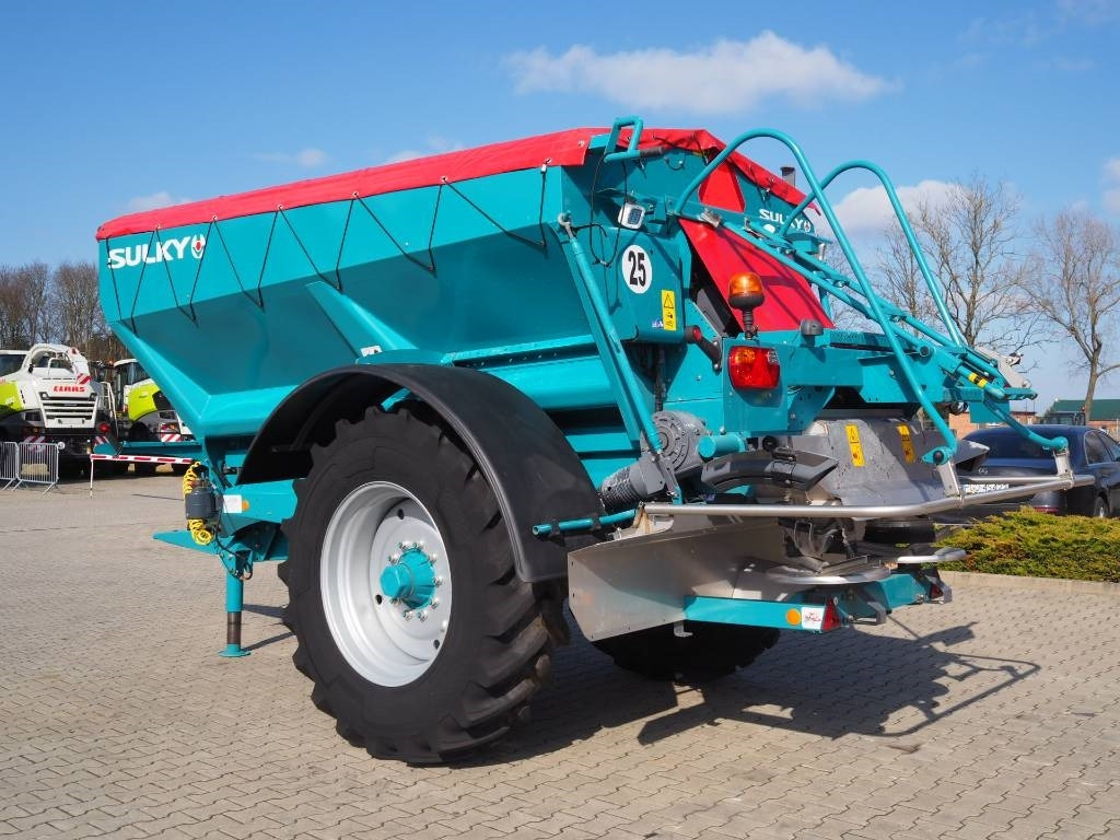 Sulky XT 130 - Minerālmēslu izkliedētājs: foto 2 Sulky XT 130 - Minerālmēslu izkliedētājs: foto 2