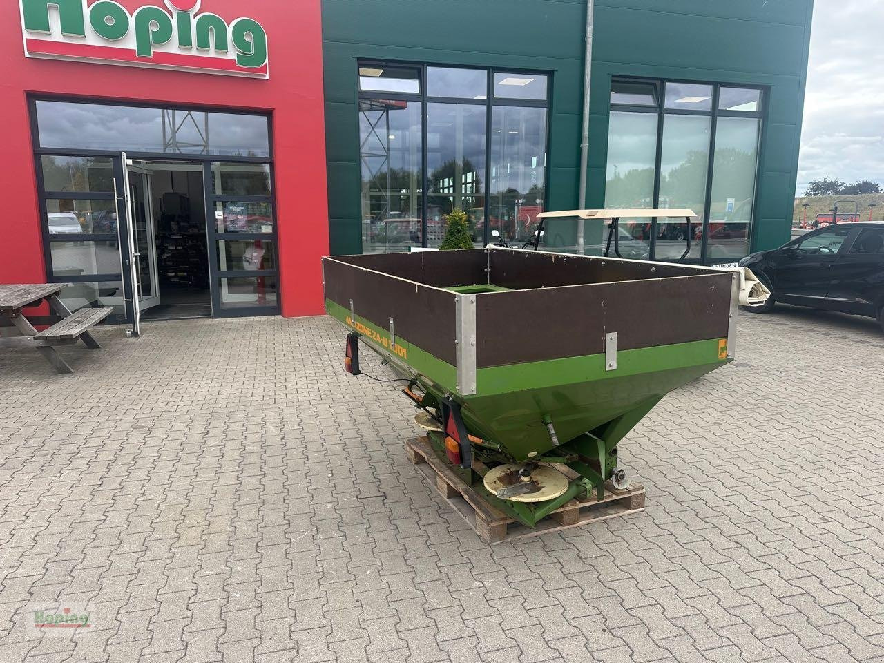 Amazone ZA-U 1001 - Minerālmēslu izkliedētājs: foto 2 Amazone ZA-U 1001 - Minerālmēslu izkliedētājs: foto 2