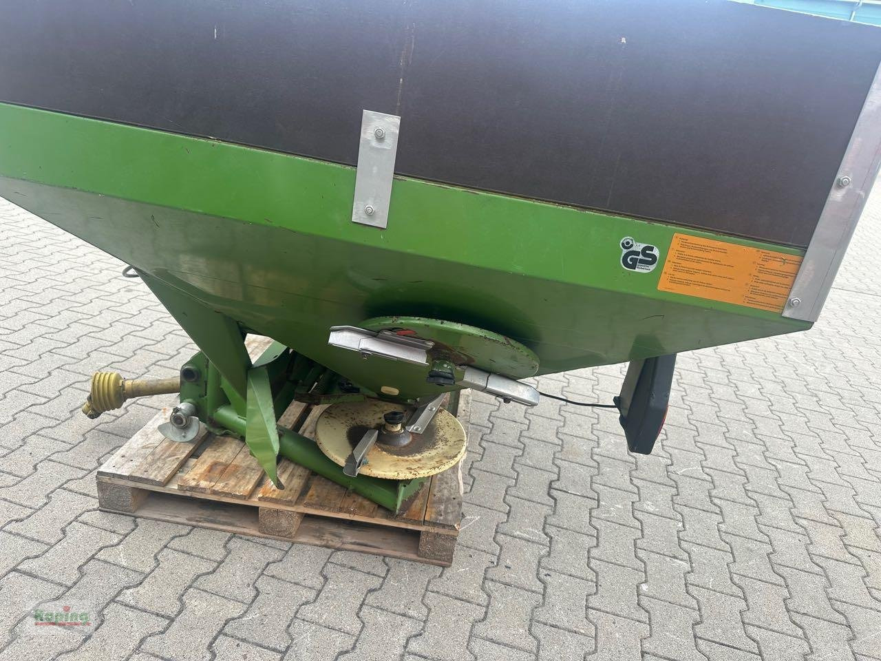 Amazone ZA-U 1001 - Minerālmēslu izkliedētājs: foto 5 Amazone ZA-U 1001 - Minerālmēslu izkliedētājs: foto 5