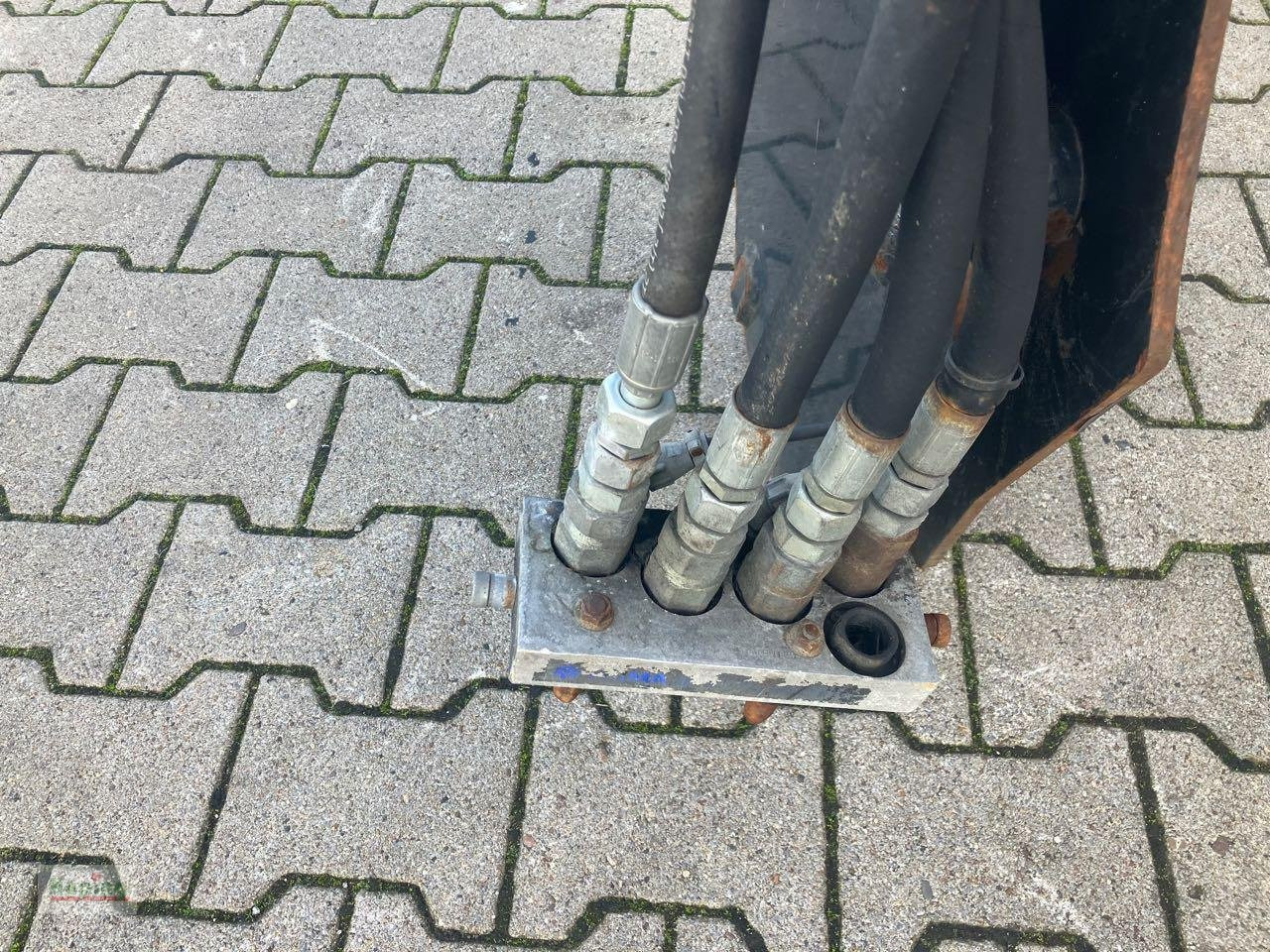 Baas 585 Professional - Frontālais iekrāvējs: foto 3 Baas 585 Professional - Frontālais iekrāvējs: foto 3