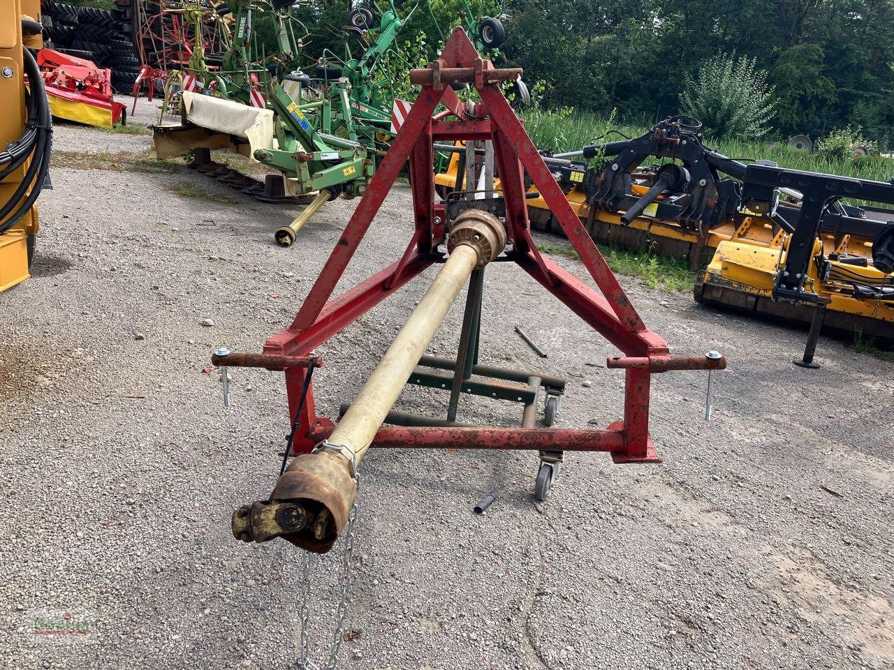 Bremer Maschinenbau Zapfwelle, Dreipunkt - Mēslošanas tehnika: foto 4 Bremer Maschinenbau Zapfwelle, Dreipunkt - Mēslošanas tehnika: foto 4