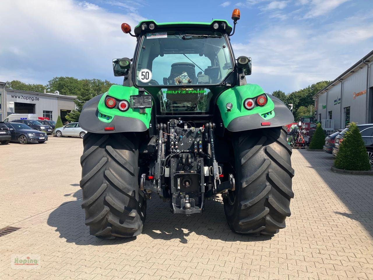Deutz-Fahr 7250 Agrotron TTV - Traktors: foto 5 Deutz-Fahr 7250 Agrotron TTV - Traktors: foto 5