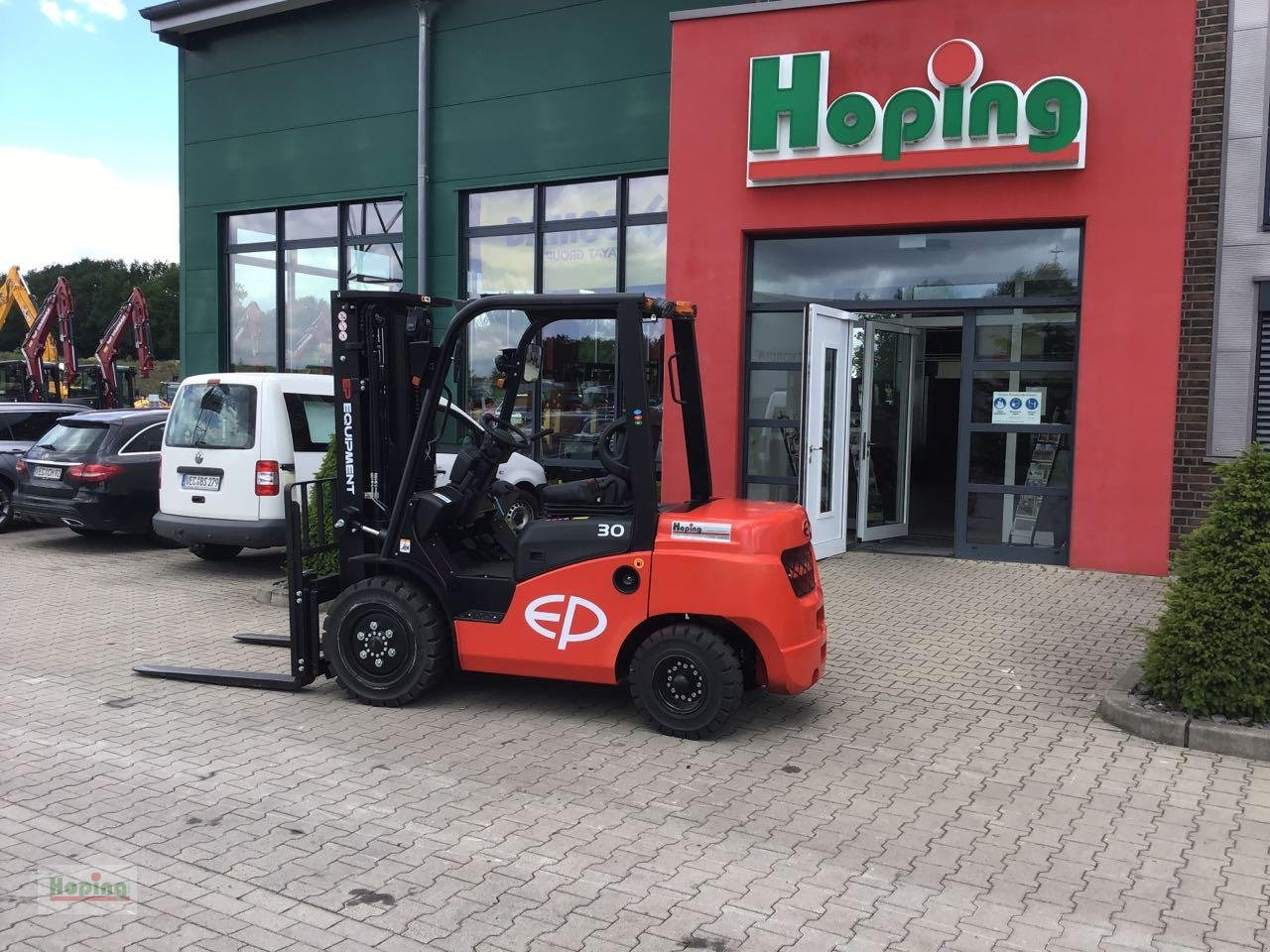 EP Equipment CPCD30T8 - Dīzeļiekrāvējs: foto 3 EP Equipment CPCD30T8 - Dīzeļiekrāvējs: foto 3