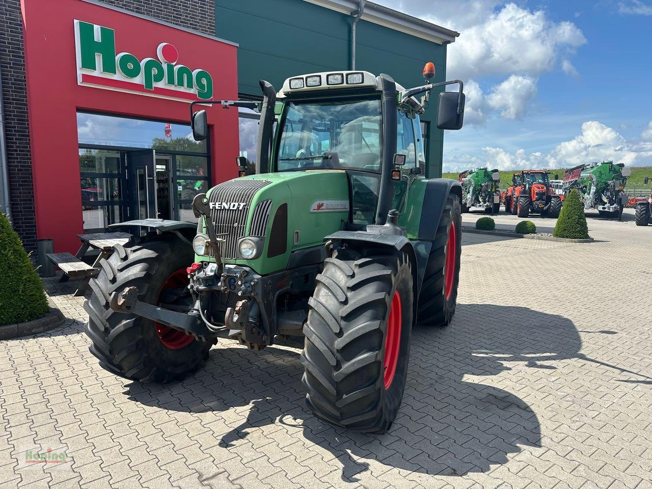 Fendt 714 Com 1 - Traktors: foto 3 Fendt 714 Com 1 - Traktors: foto 3