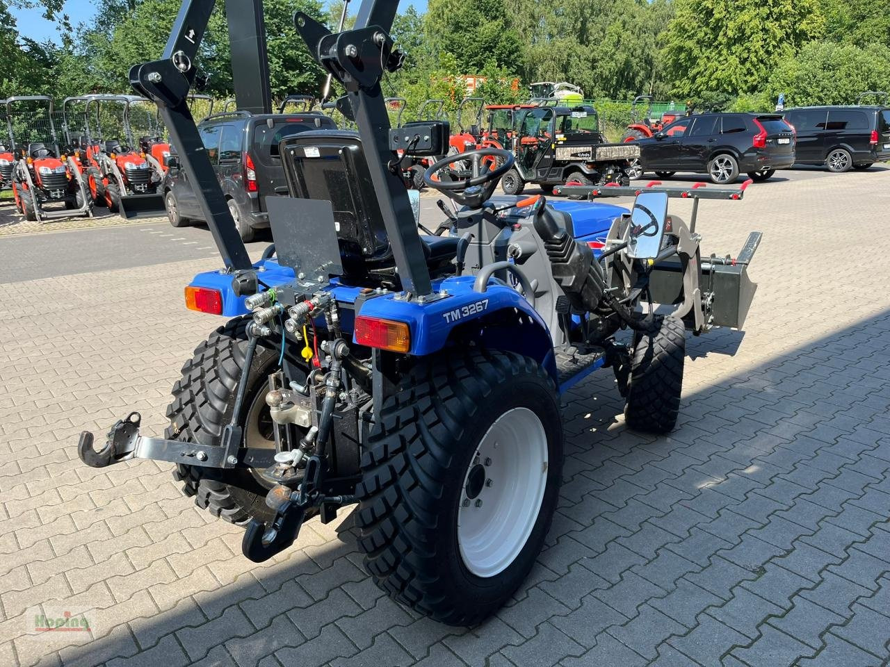 Iseki TM3267 AL - Komunālais traktors: foto 3 Iseki TM3267 AL - Komunālais traktors: foto 3