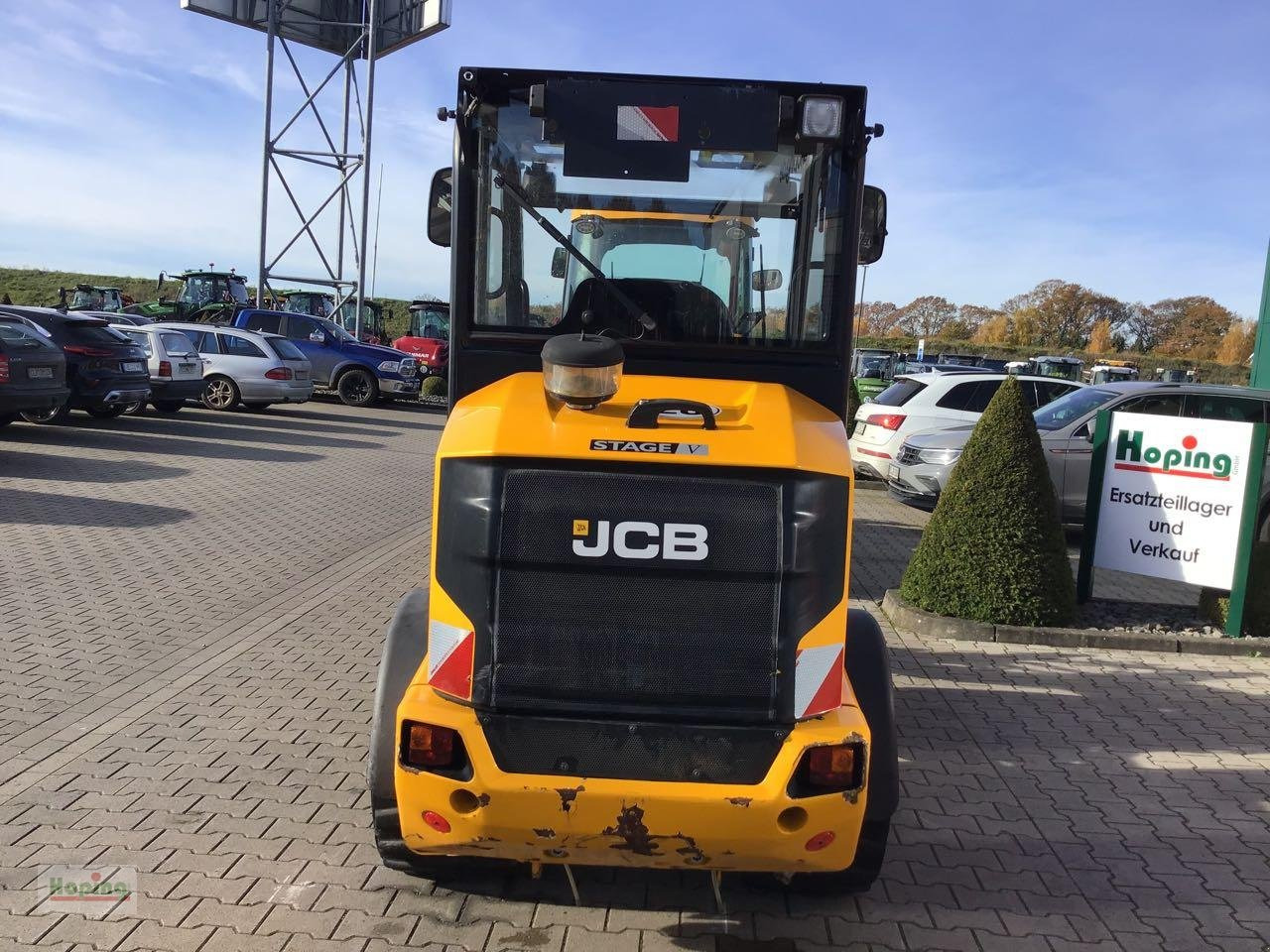 JCB 403 PLUS - Mini iekrāvējs: foto 5 JCB 403 PLUS - Mini iekrāvējs: foto 5