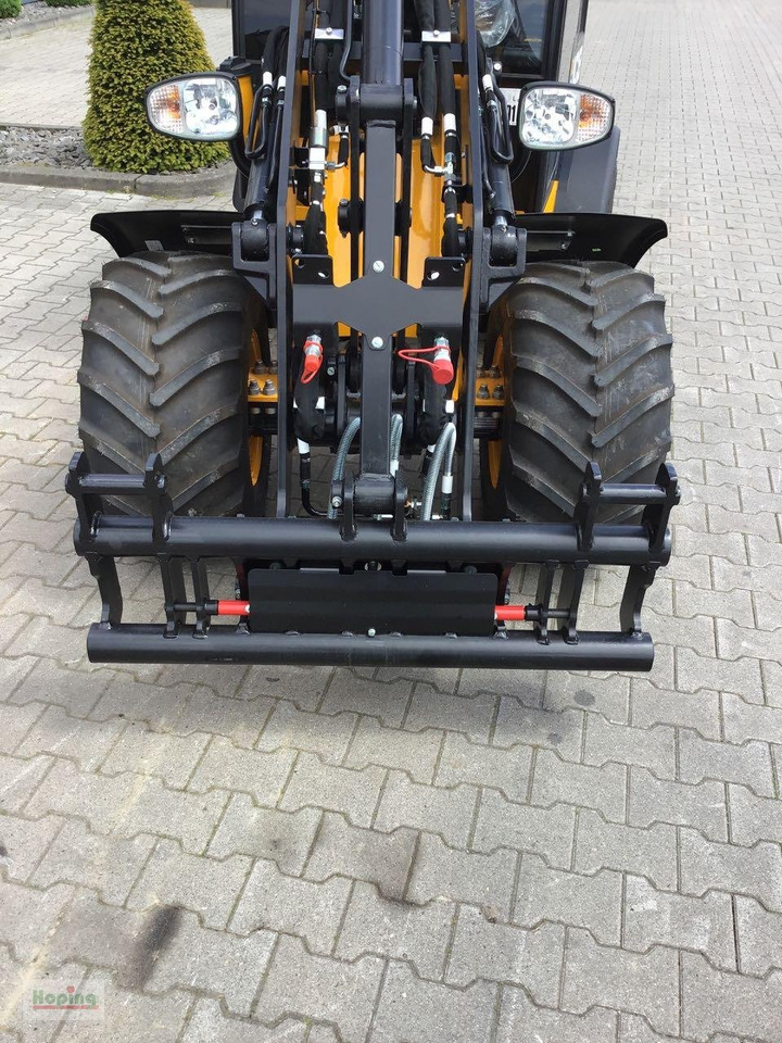 JCB 403 smartpower Kabine - Mini iekrāvējs: foto 5 JCB 403 smartpower Kabine - Mini iekrāvējs: foto 5