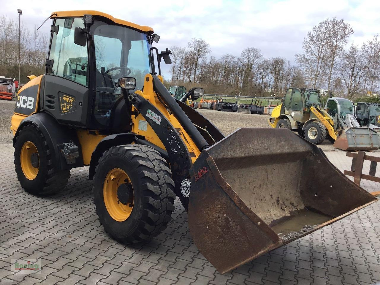 JCB 409 - Riteņu iekrāvējs: foto 3 JCB 409 - Riteņu iekrāvējs: foto 3