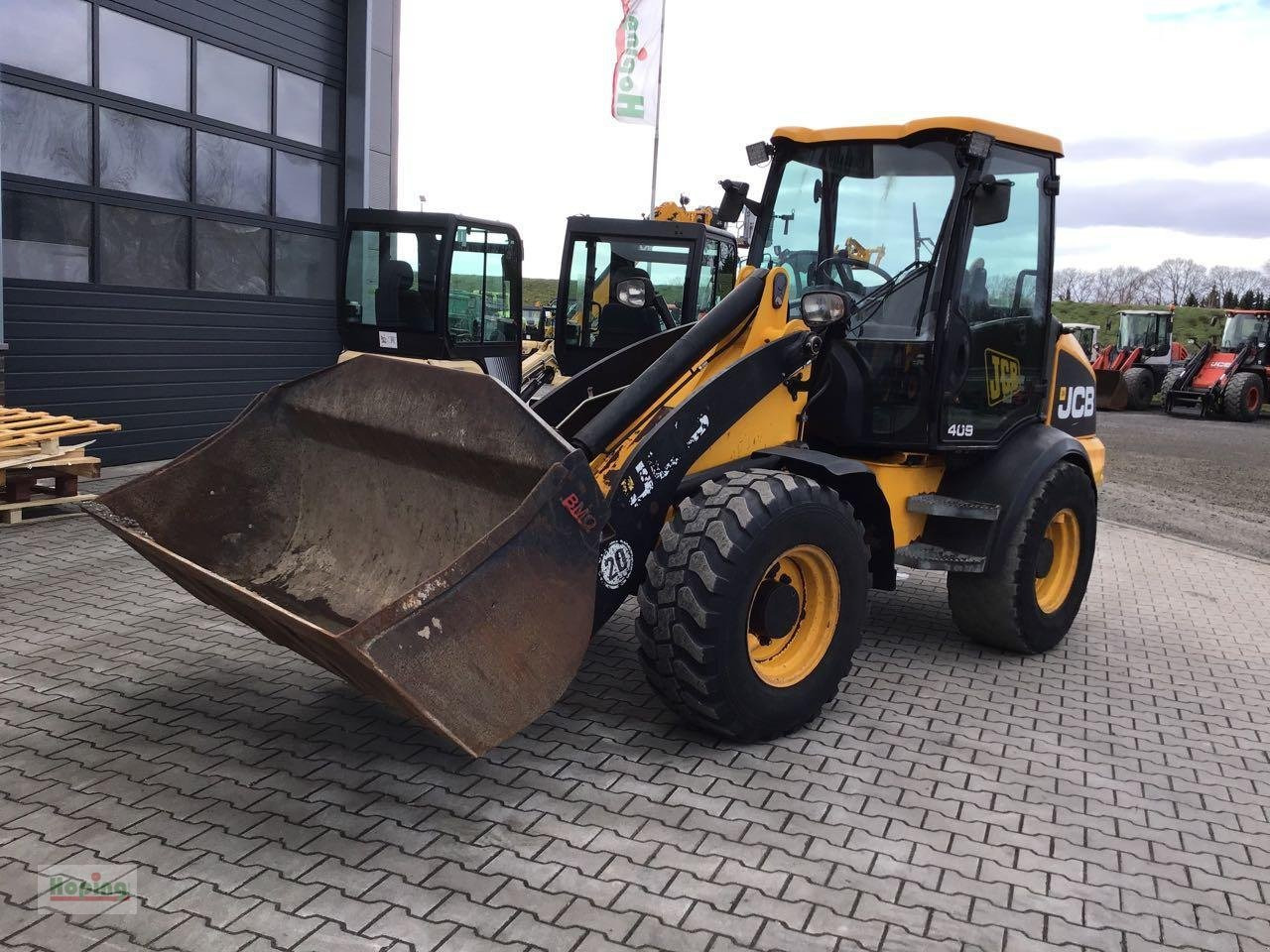 JCB 409 - Riteņu iekrāvējs: foto 2 JCB 409 - Riteņu iekrāvējs: foto 2