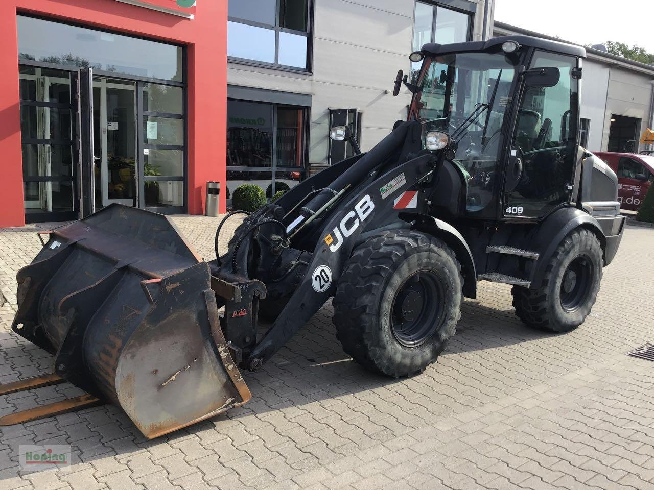 JCB 409 - Riteņu iekrāvējs: foto 2 JCB 409 - Riteņu iekrāvējs: foto 2