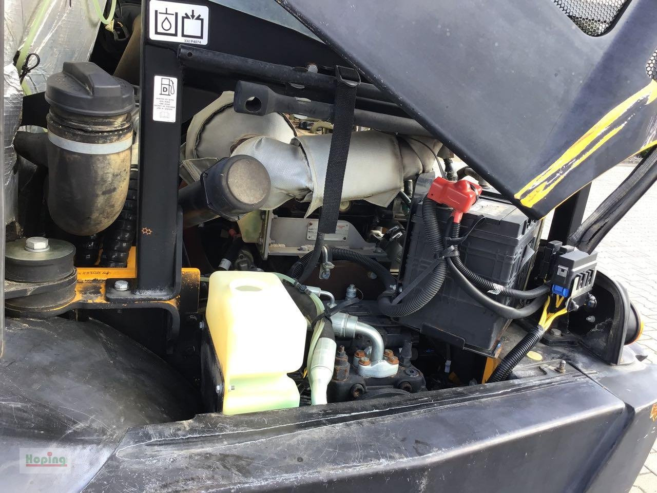 Riteņu iekrāvējs JCB 409: foto 11