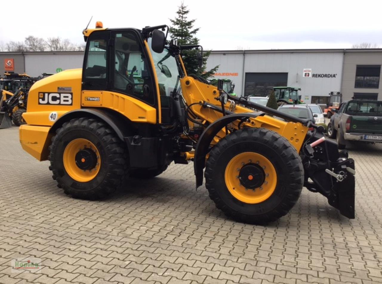 JCB TM 420 AGRI - Riteņu iekrāvējs: foto 4 JCB TM 420 AGRI - Riteņu iekrāvējs: foto 4
