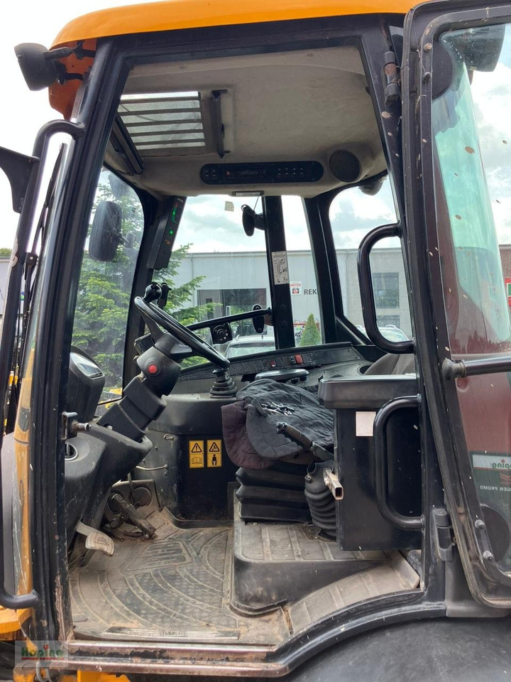 JCB TM220 AGRI - Riteņu iekrāvējs: foto 1 JCB TM220 AGRI - Riteņu iekrāvējs: foto 1