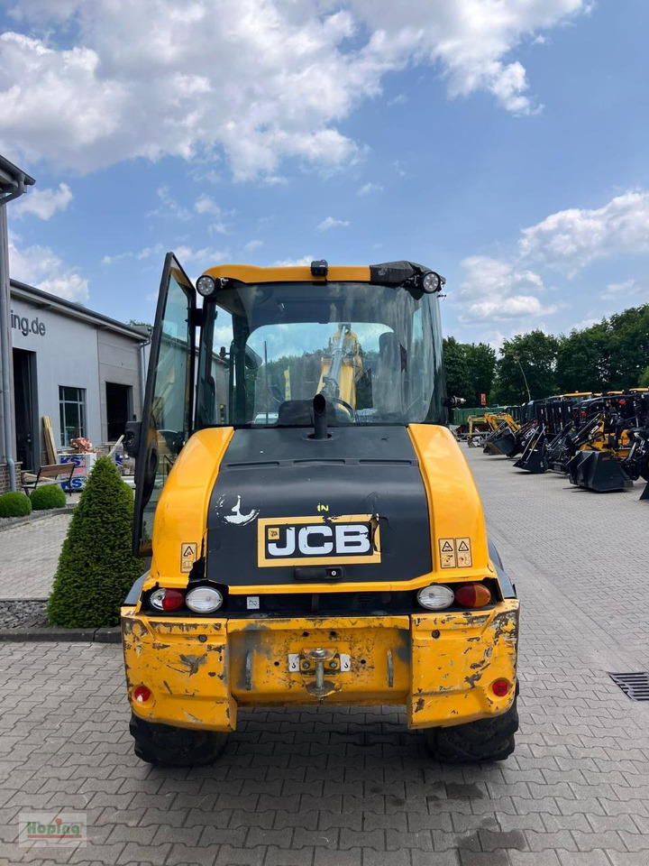 JCB TM220 AGRI - Riteņu iekrāvējs: foto 3 JCB TM220 AGRI - Riteņu iekrāvējs: foto 3