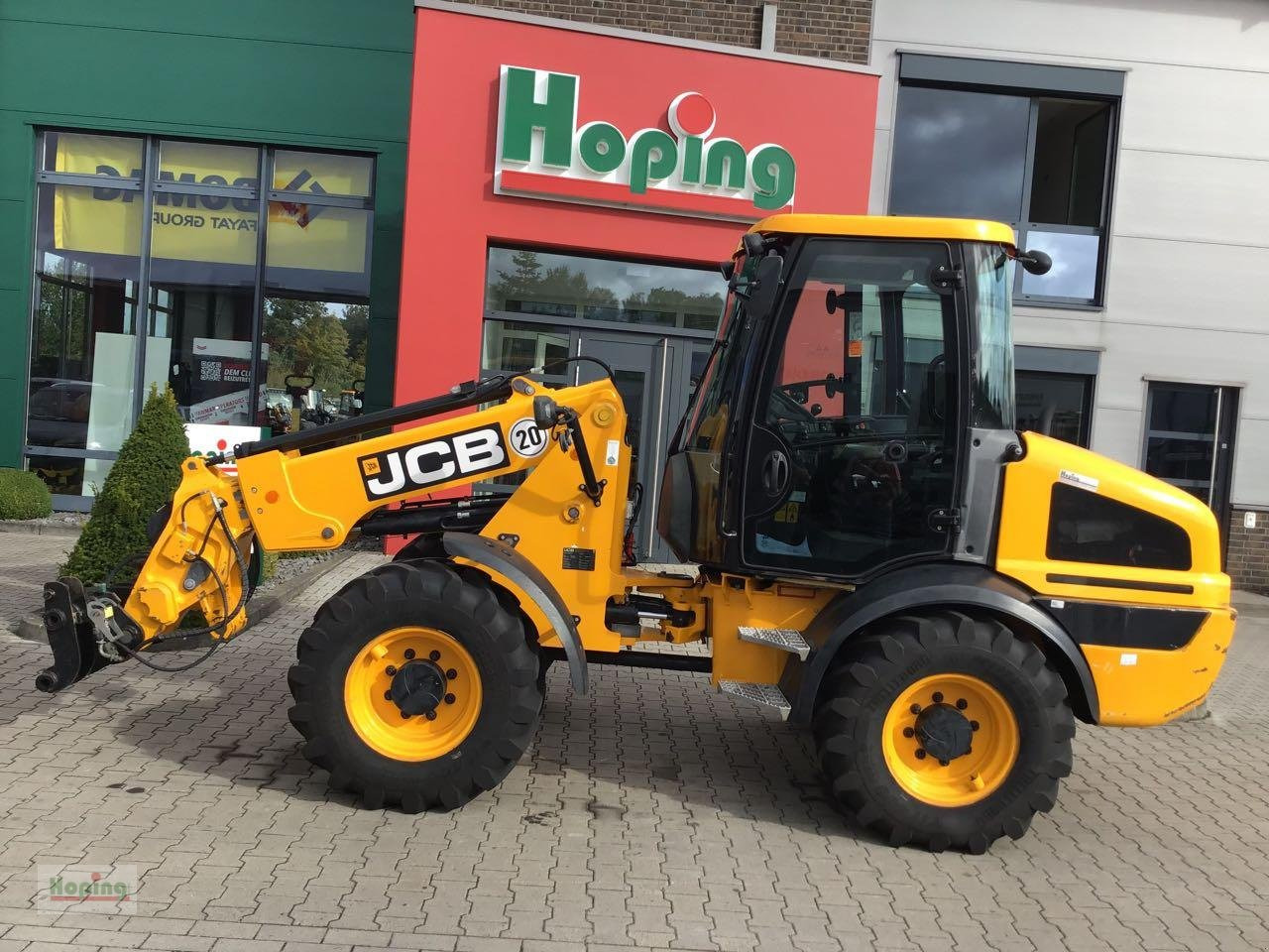 JCB TM220 - Riteņu iekrāvējs: foto 1 JCB TM220 - Riteņu iekrāvējs: foto 1