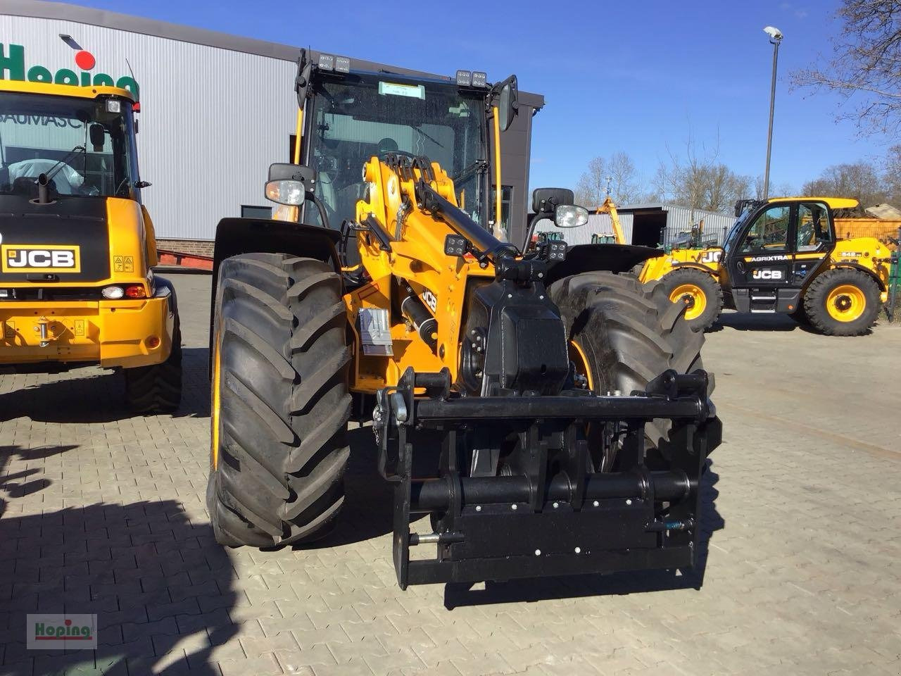 JCB TM420S AGRI - Stufe V - Teleskopiskais riteņu iekrāvējs: foto 2 JCB TM420S AGRI - Stufe V - Teleskopiskais riteņu iekrāvējs: foto 2