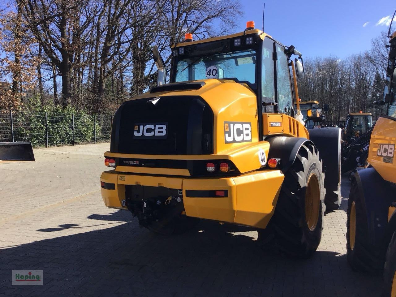 JCB TM420S AGRI - Stufe V - Teleskopiskais riteņu iekrāvējs: foto 3 JCB TM420S AGRI - Stufe V - Teleskopiskais riteņu iekrāvējs: foto 3