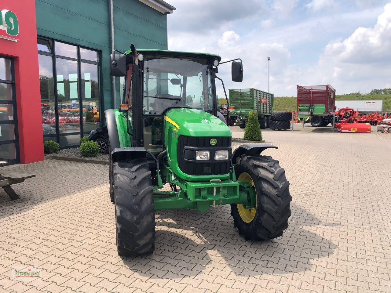 John Deere 5070 M - Traktors: foto 2 John Deere 5070 M - Traktors: foto 2