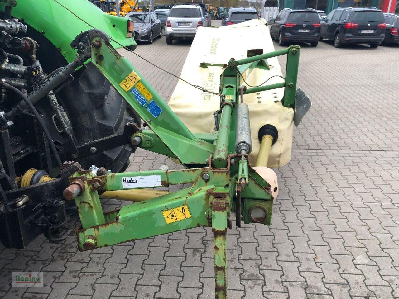 Krone Easy Cut R320 - Pļāvējs: foto 5 Krone Easy Cut R320 - Pļāvējs: foto 5