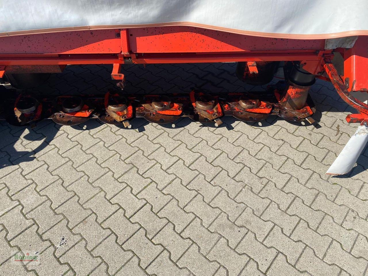 Kuhn GMD 802F - Pļāvējs: foto 4 Kuhn GMD 802F - Pļāvējs: foto 4